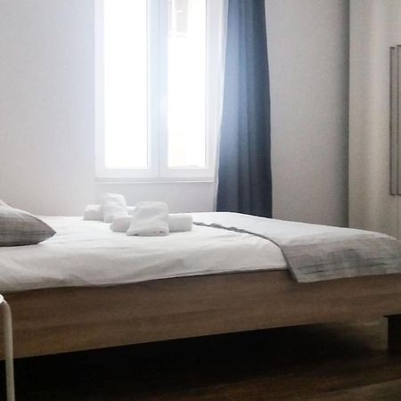 Dinghy Apartment Задар Екстериор снимка